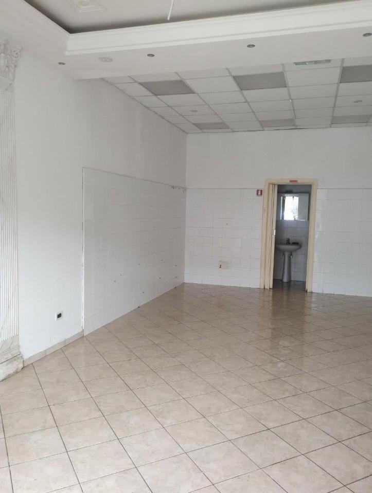 Negozio in , Palaia, {3} - Foto 2