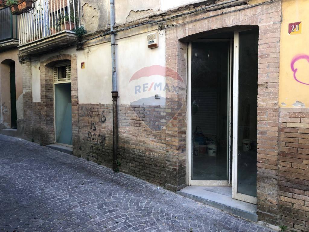 Negozio in , Benevento - Foto 1