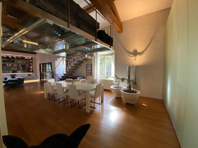 main gallery real estate image