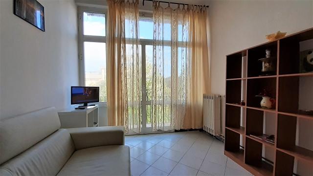 4-room flat, Massa - Photo 1