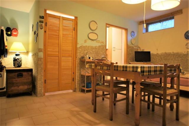 2-room flat, Massa - Photo 1