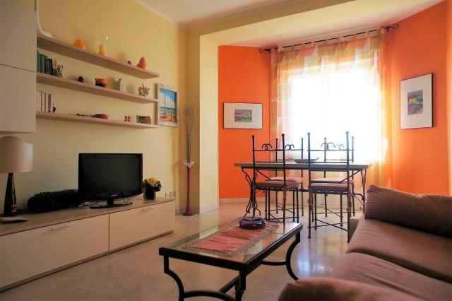 3-room flat, Massa - Photo 1