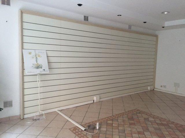 Locale commerciale in , Pontedera, {3} - Foto 1