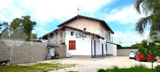 Mansion, Terracina - Photo 1