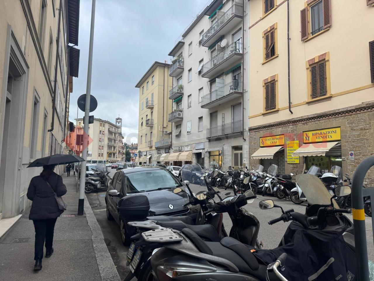 Negozio in Via delle Cento Stelle 54, Firenze, {3} - Foto 1