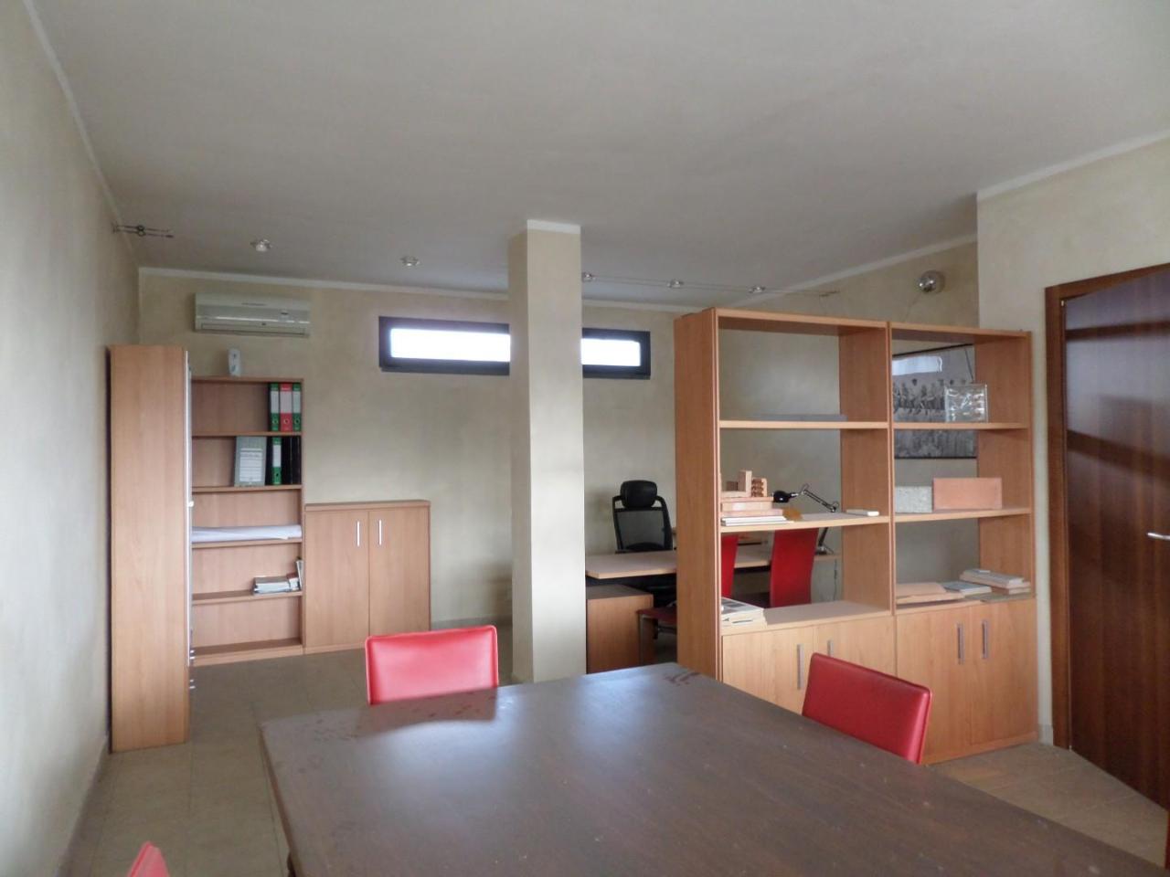 Ufficio in , Bientina, {3} - Foto 1