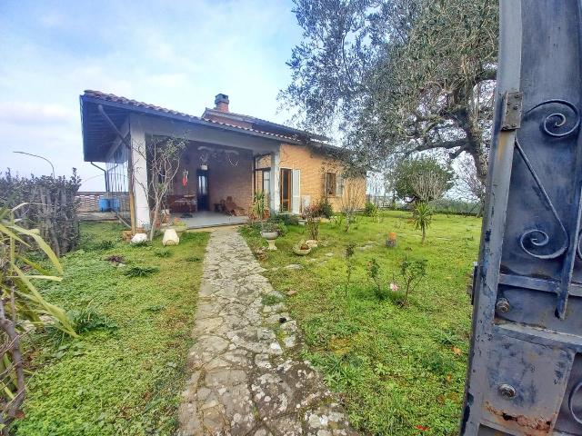 Villa in a Enrico Berlinguer 29, Montaione - Foto 1