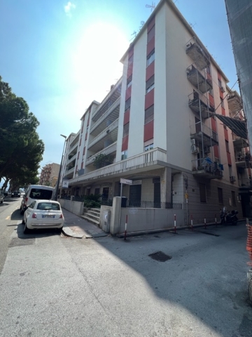 3-room flat in Viale Principe Umberto 11, Messina - Photo 1