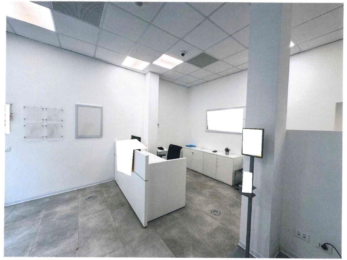 Locale commerciale in Andrea da Pontedera, Pontedera, {3} - Foto 1