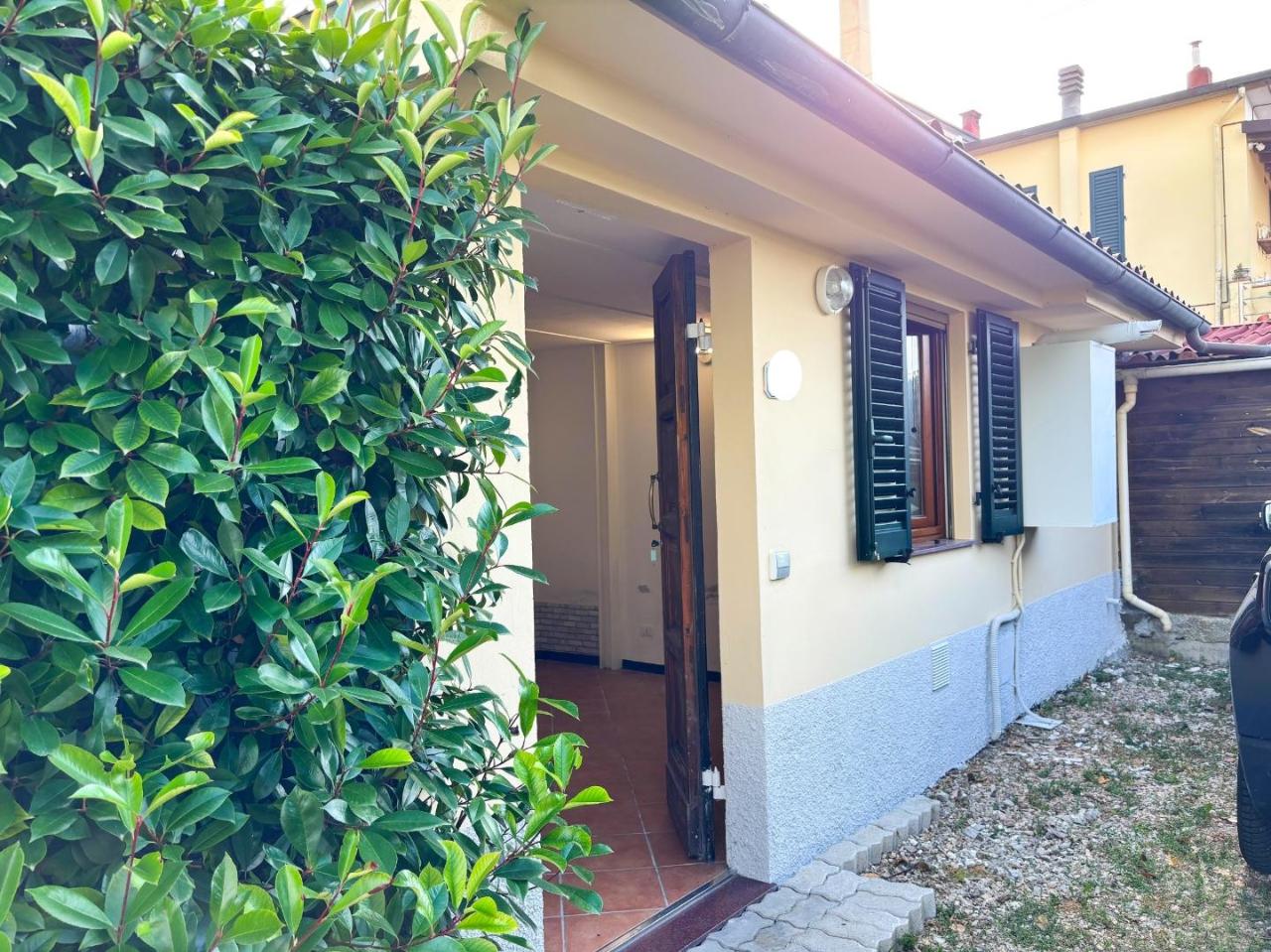 locale di sgombero in vendita ad Empoli in zona Corniola