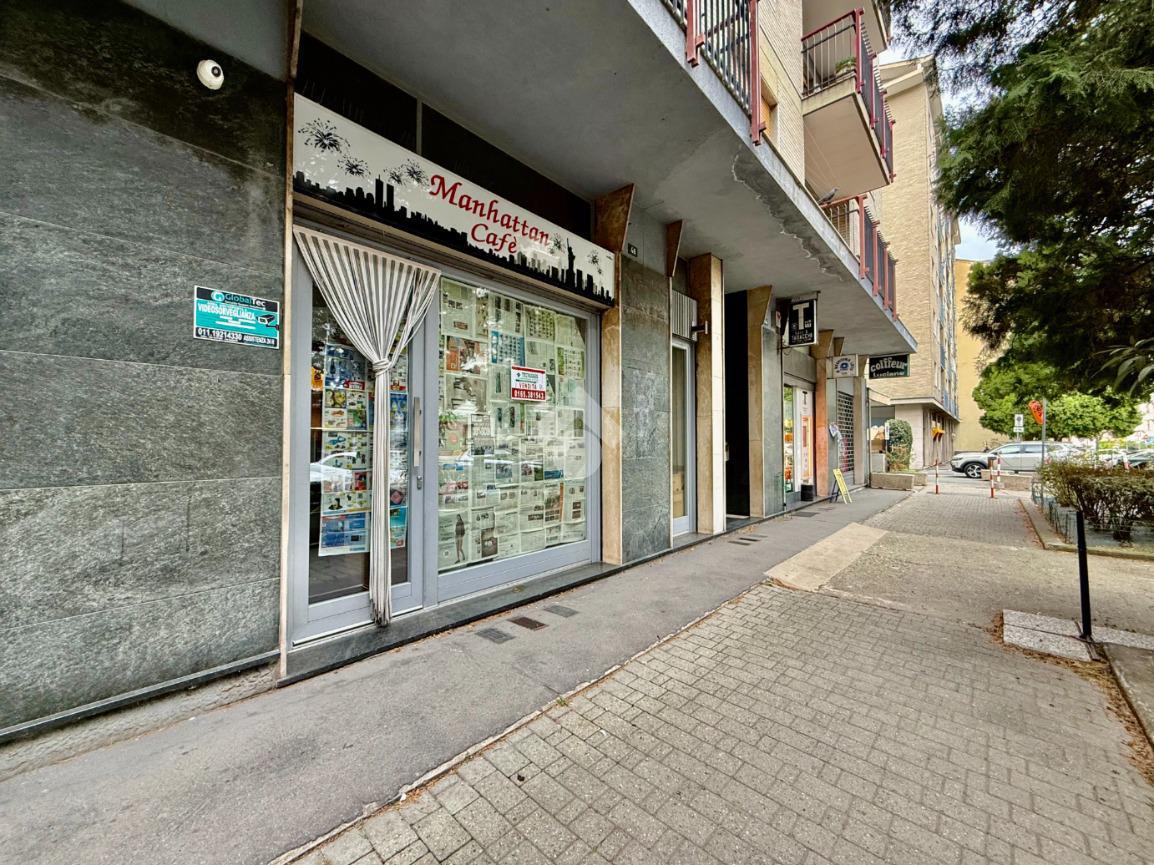 Negozio in Via Monte Vodice 46, Aosta, {3} - Foto 2