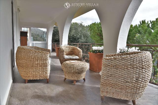 Single-family villa in {3}, Strada Martina Noce  42 - Photo 1