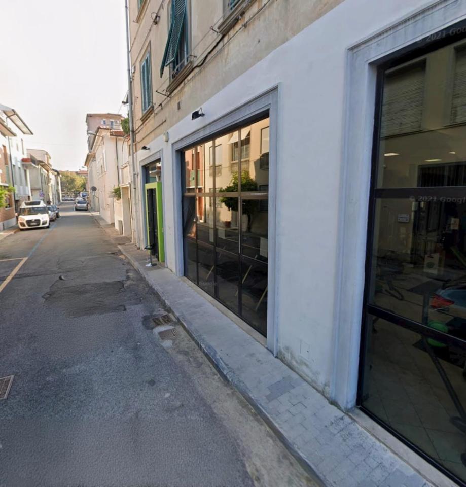 Locale commerciale in , Pontedera, {3} - Foto 1