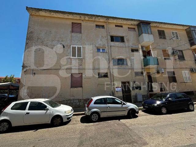 Apartament in {3}, Via Caduti sul Lavoro 1 - Photo 1