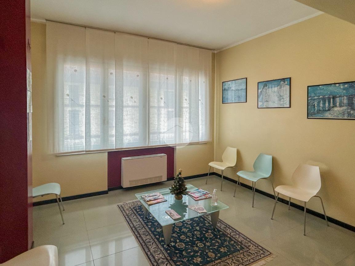 Ufficio in Via Martiri della Libertà 15, Lograto, {3} - Foto 2