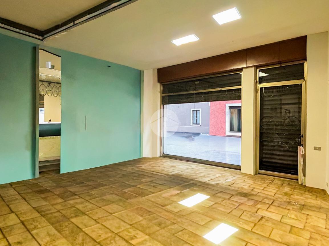 Negozio in Via Solferino 18, Bagnolo Mella, {3} - Foto 2