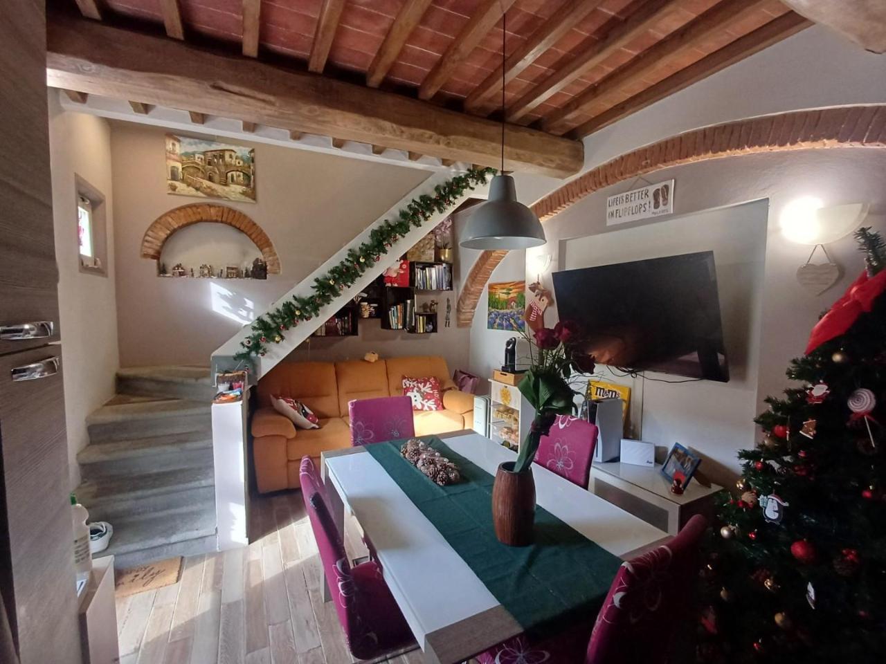 casa indipendente in vendita a Cascina in zona San Frediano a Settimo