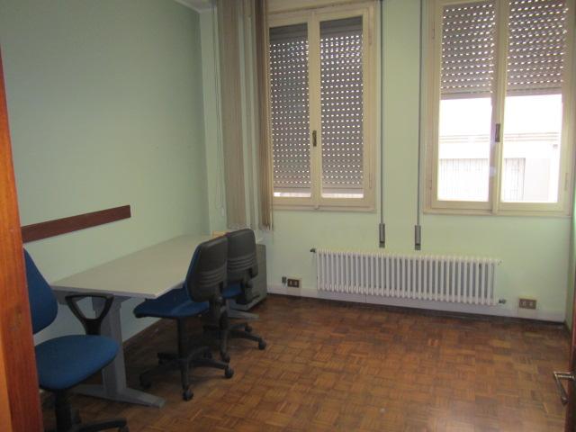 Ufficio in , Rovigo, {3} - Foto 1