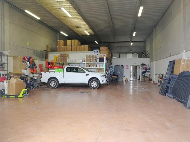 Capannone in , Rovigo, {3} - Foto 2