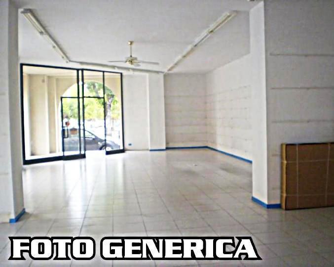 Locale commerciale in , Calci, {3} - Foto 2