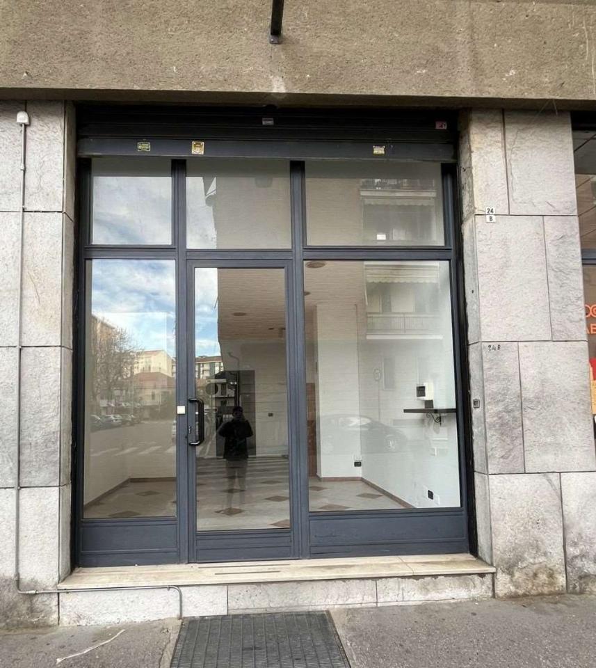 Negozio in Via Po 24b, Rivoli, {3} - Foto 1