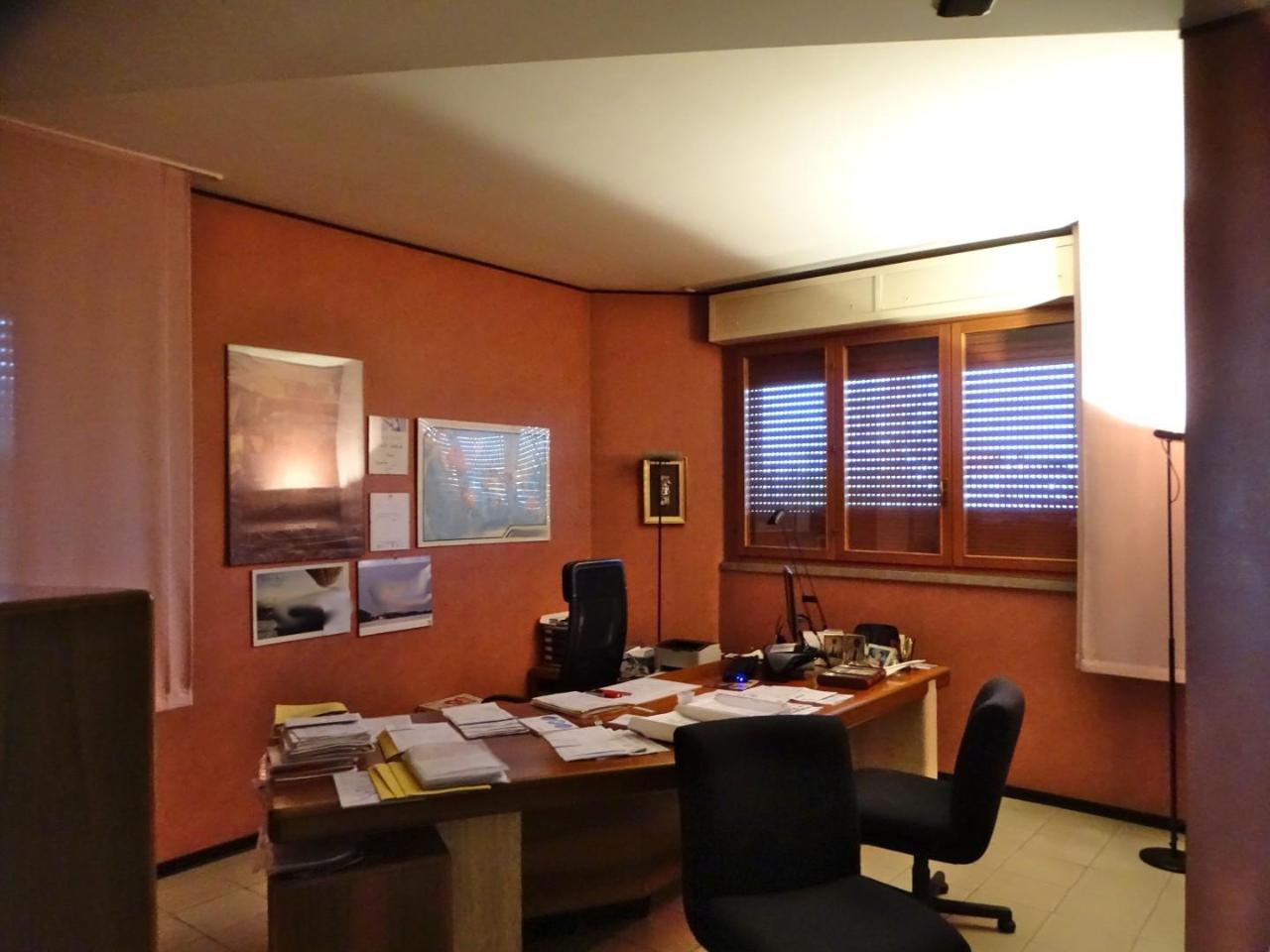 Ufficio in , Fucecchio, {3} - Foto 1