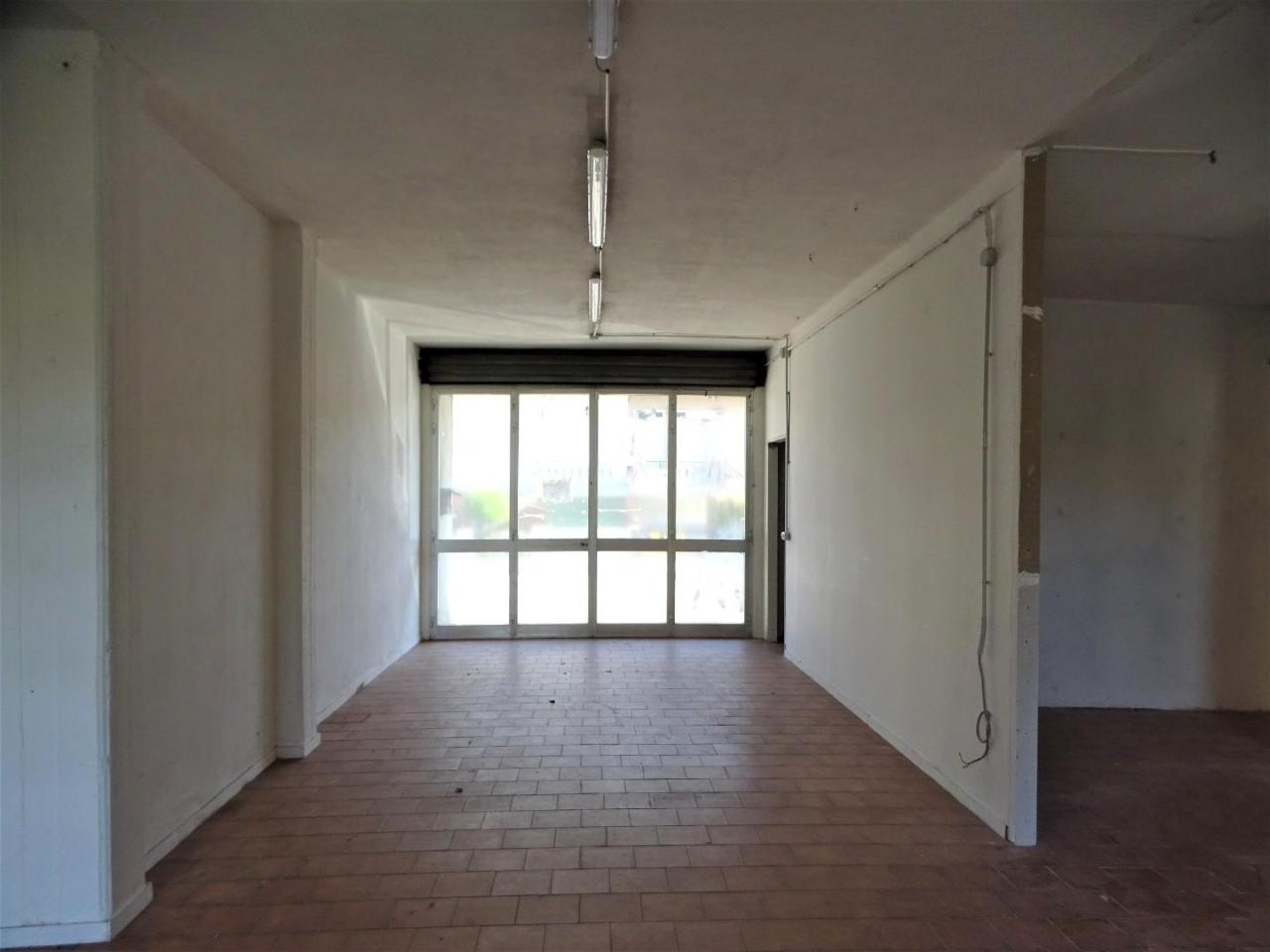 Locale commerciale in , San Miniato, {3} - Foto 1