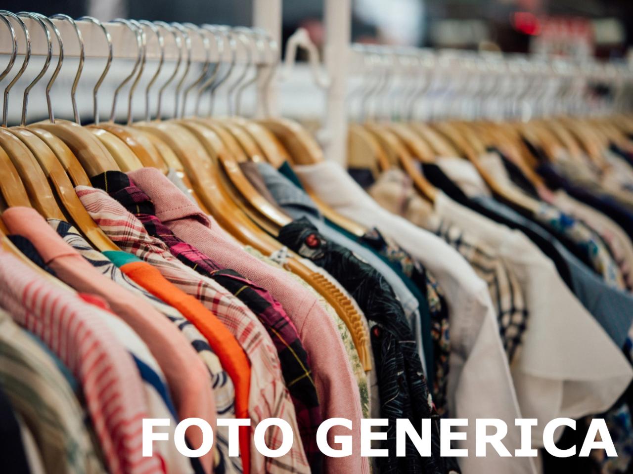 Esercizio commerciale in , Fucecchio, {3} - Foto 1