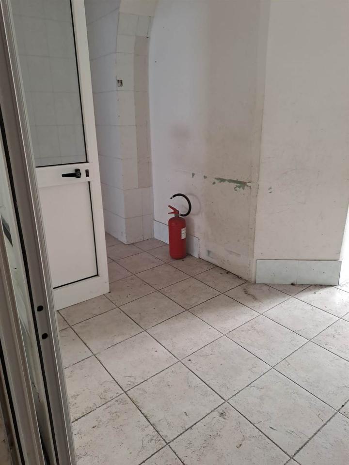 Negozio in , Livorno, {3} - Foto 1