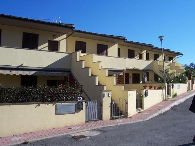 Dreizimmerwohnung in Calità Tolla 14, Piombino - Foto 1