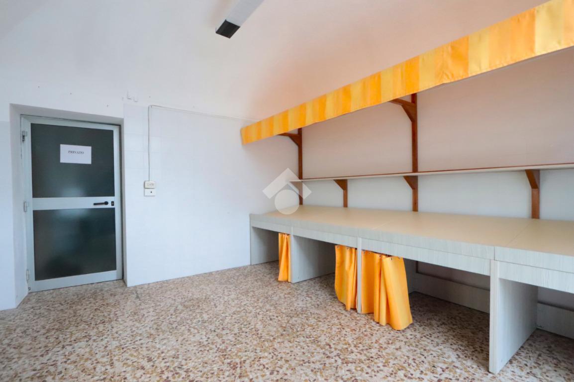 Negozio in Via Alessandria 42, Cassine, {3} - Foto 2