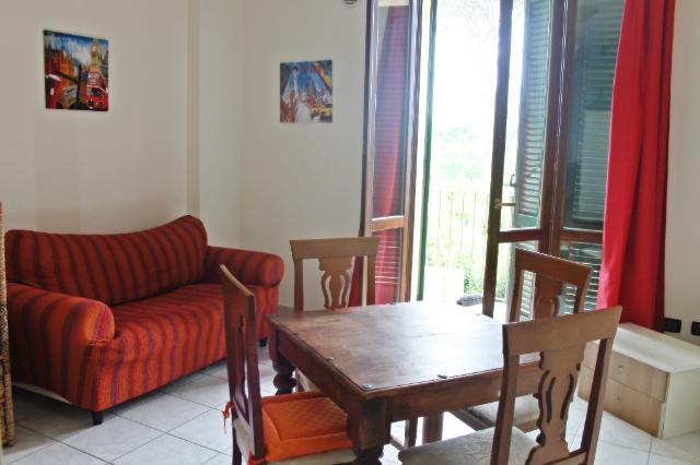 2-room flat, Buti - Photo 1