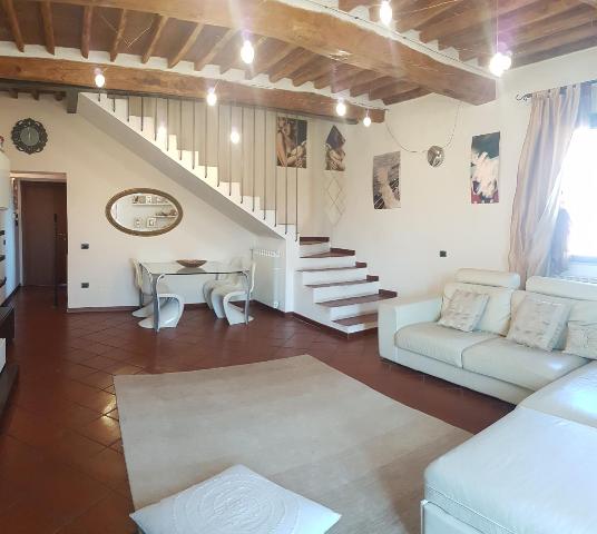 4-room flat, Cascina - Photo 1