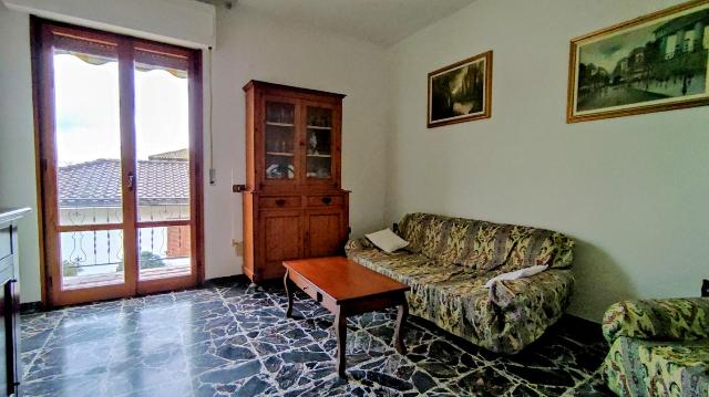 4-room flat in {3}, - Photo 1