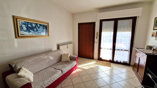 4-room flat in {3}, - Photo 1