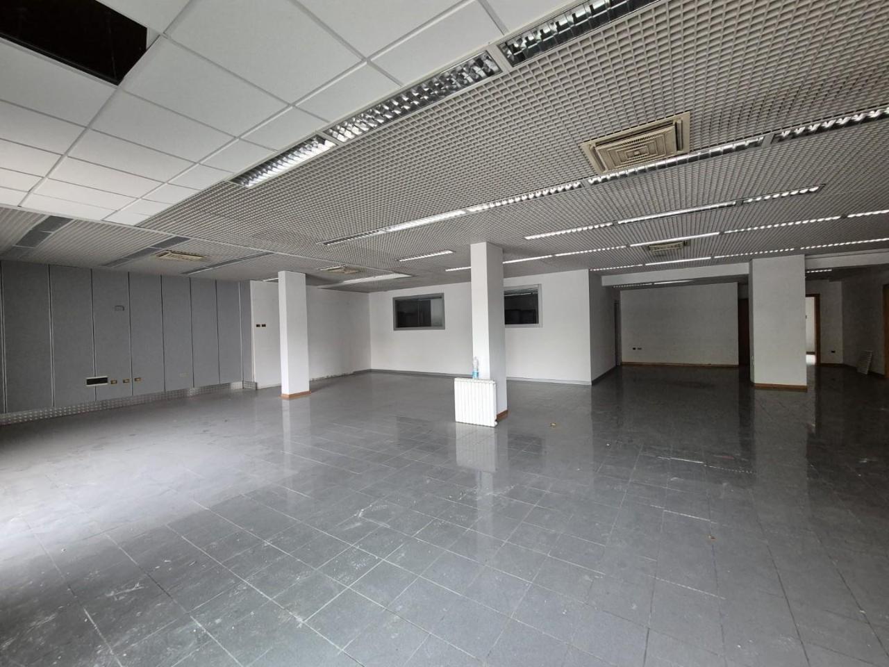 Locale commerciale in , Santa Croce Sull'Arno, {3} - Foto 2
