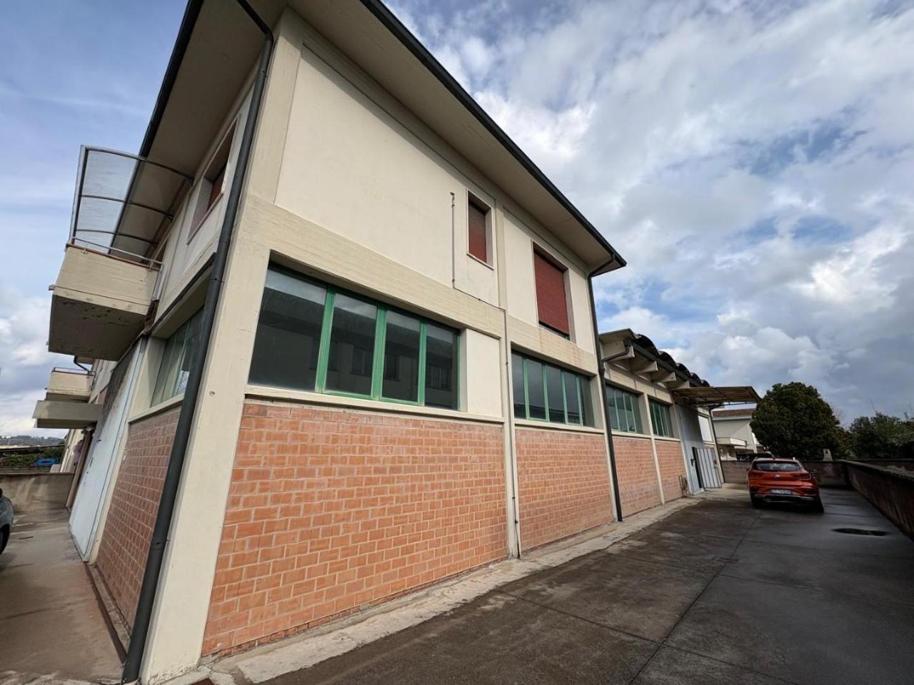 Capannone in , Castelfranco di Sotto, {3} - Foto 1