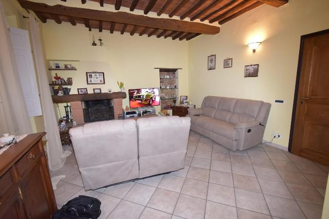 4-room flat in Iovanni XXIII 56032, Buti - Photo 1