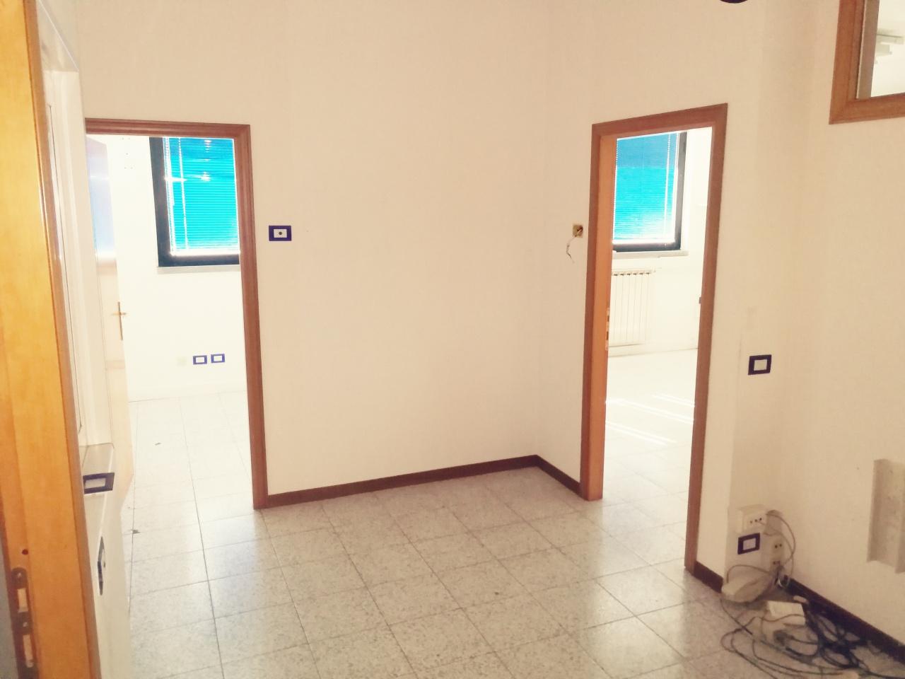 Ufficio in , Firenze, {3} - Foto 2