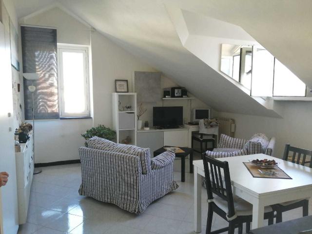 Zweizimmerwohnung in Salita Aicardi 1, Imperia - Foto 1