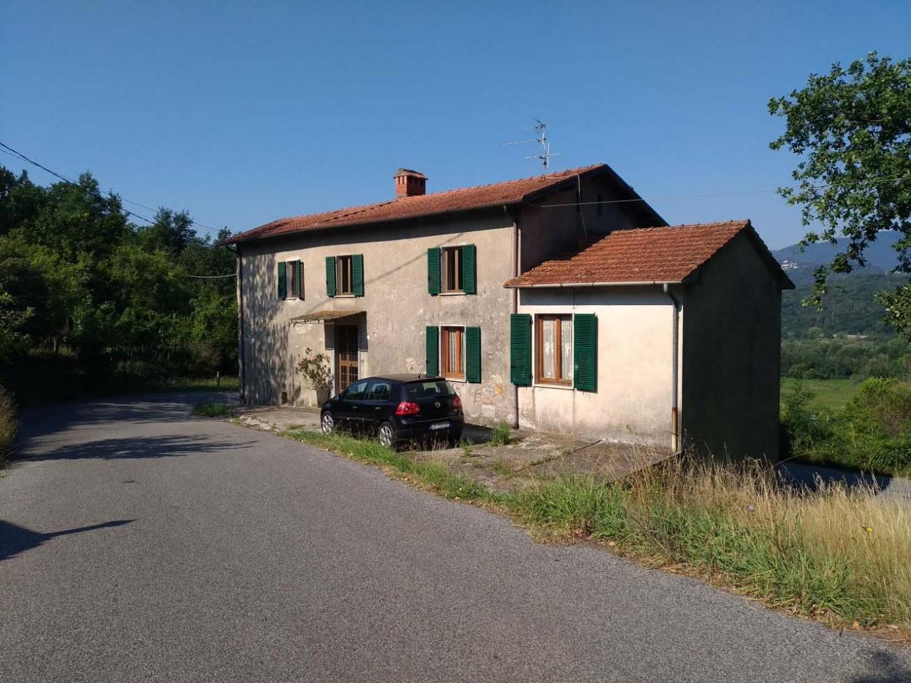 Casa indipendente in vendita a Villafranca In Lunigiana