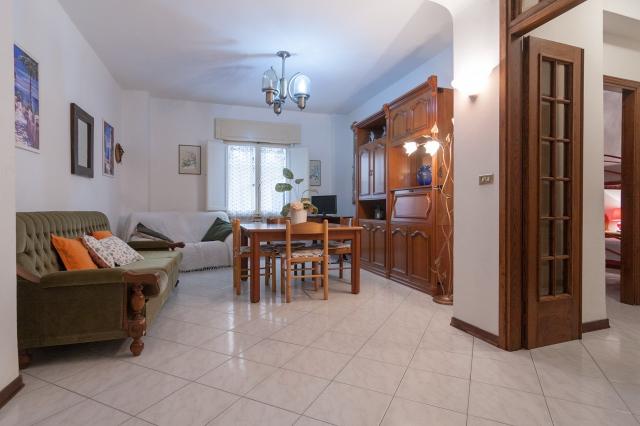 4-room flat in Via Trento 18, Follonica - Photo 1