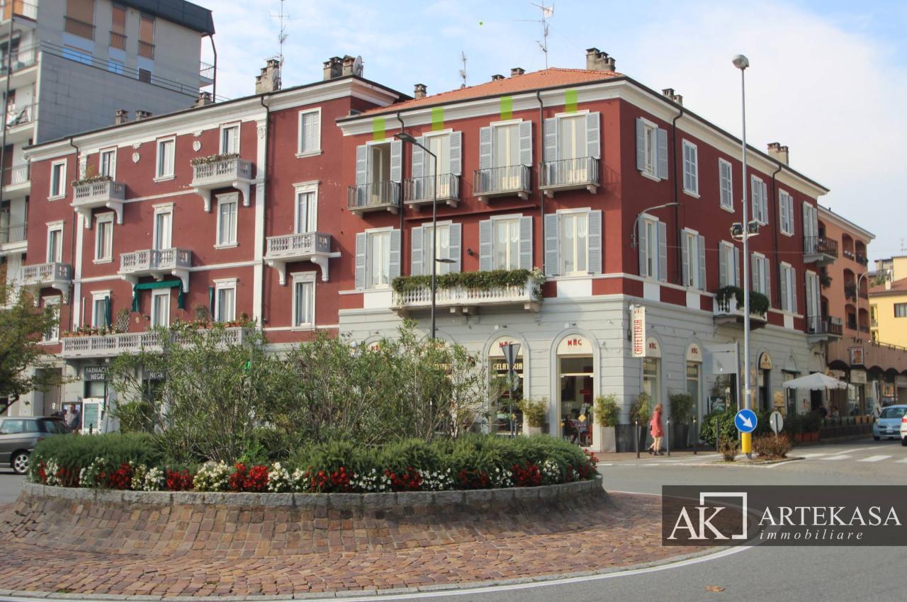 Ufficio in Via Matteotti 32, Arona - Foto 1