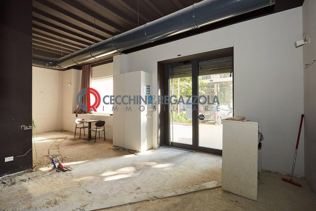 Negozio in Via Amerigo Vespucci 7, Milano, {3} - Foto 1
