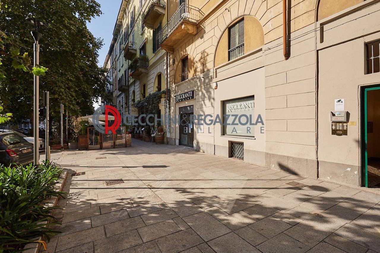 Negozio in Via Amerigo Vespucci 7, Milano, {3} - Foto 2