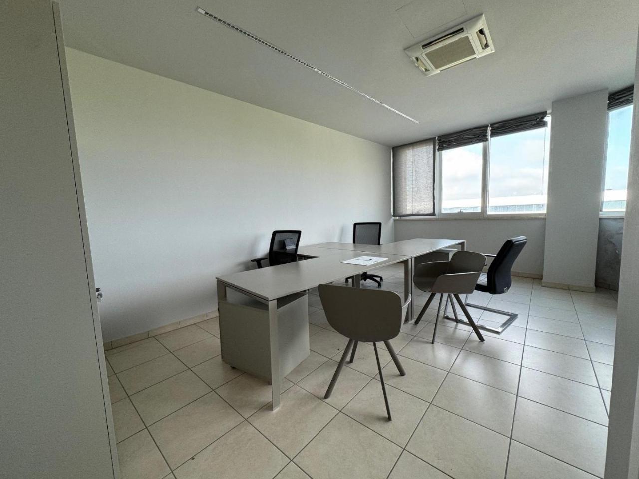 Ufficio in , Cascina, {3} - Foto 1