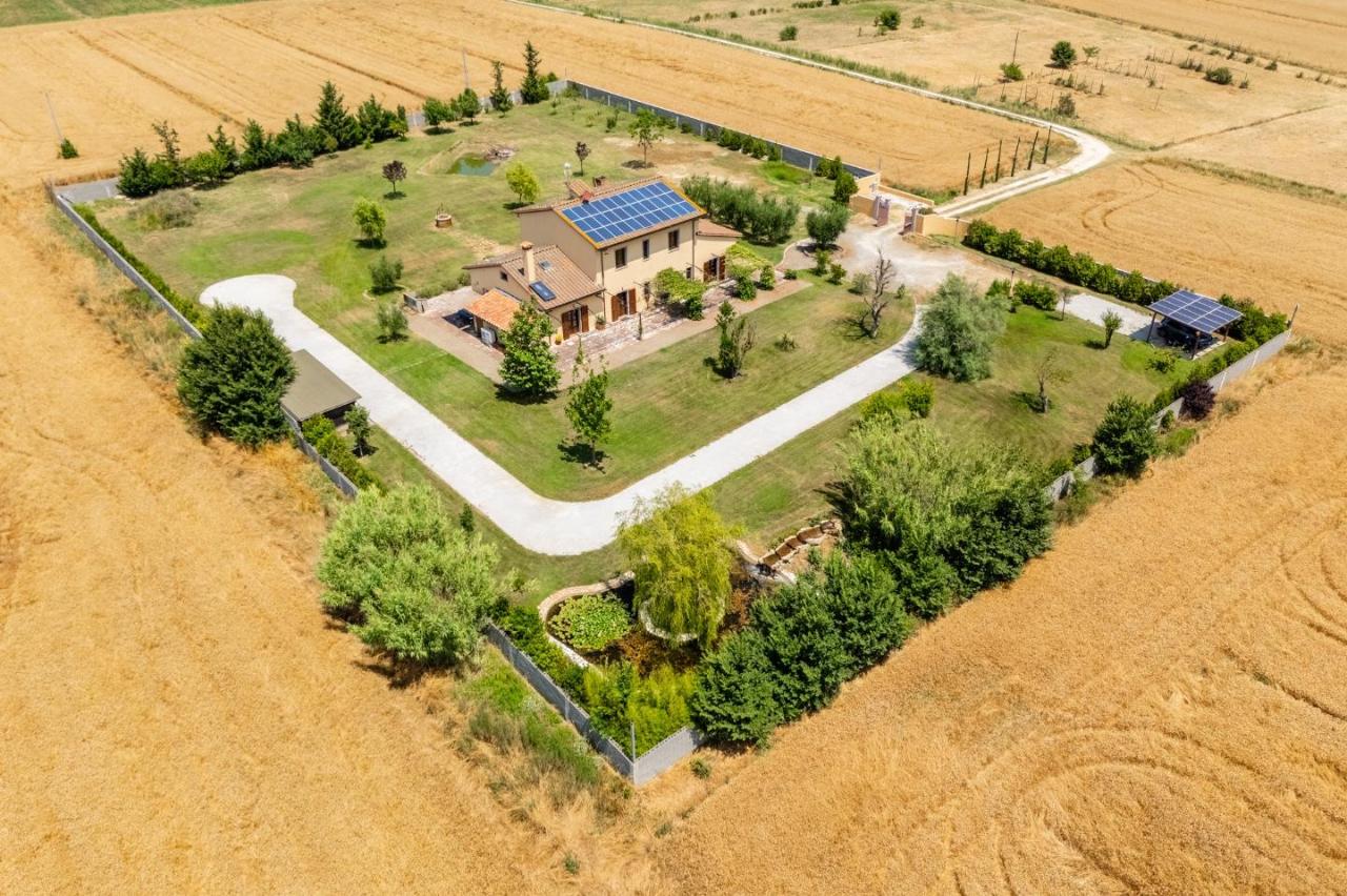 casa indipendente in vendita a Cascina