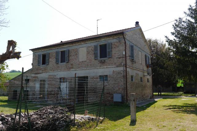 Country house or cottage in Arceviese, Senigallia - Photo 1