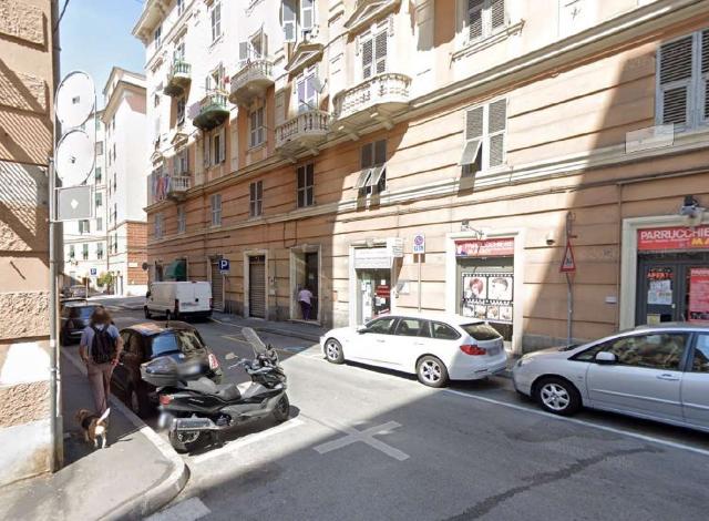 Palazzina commerciale in Via Pietro Cristofoli 27r, Genova - Foto 1