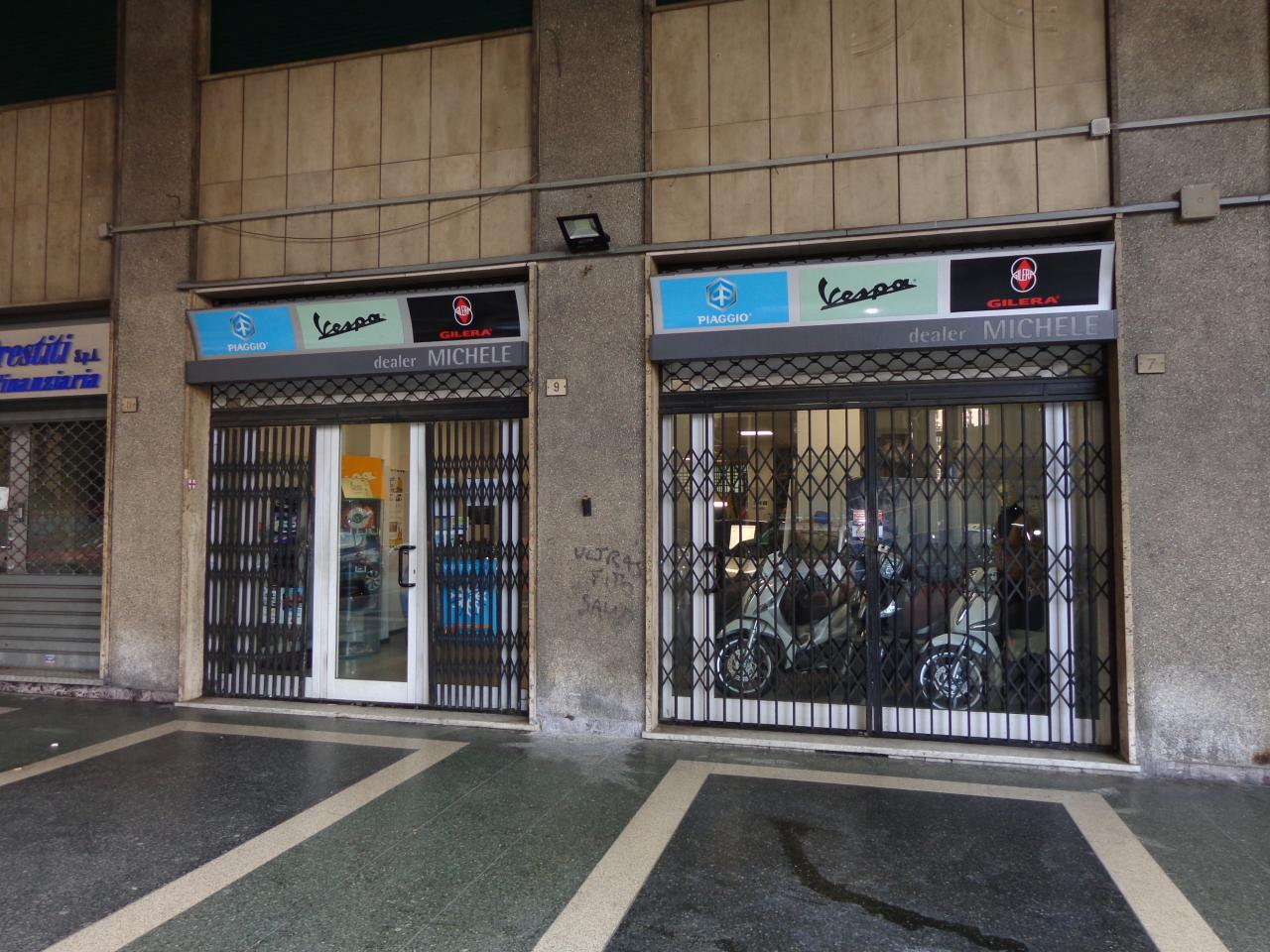 Palazzina commerciale in Via Tullio Molteni 7r 9r, Genova, {3} - Foto 2